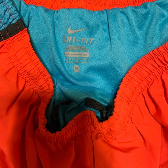 Nike shorts - Picture 2 of 2